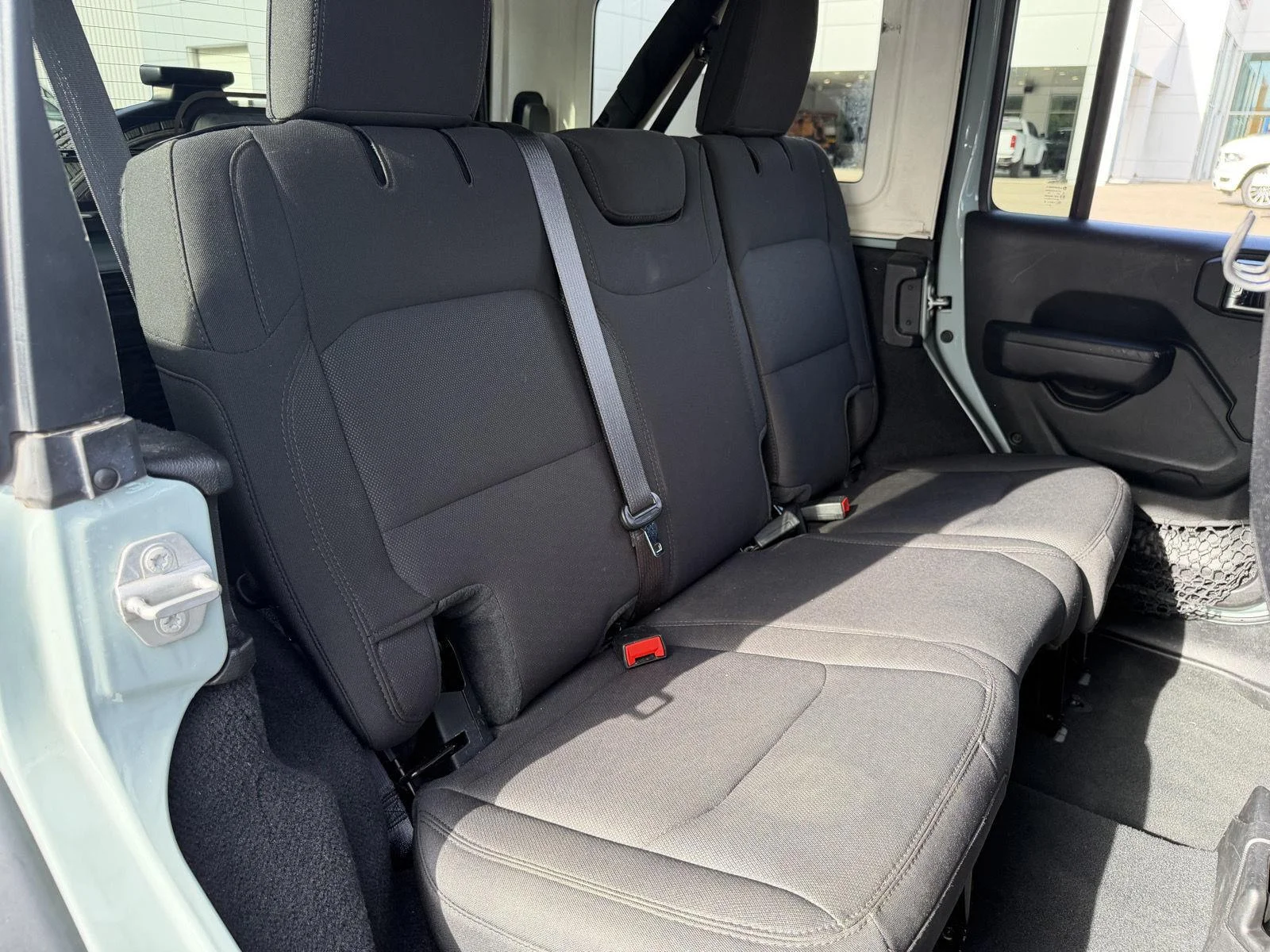 Used 2023 Earl Clearcoat Jeep Sport S image 20