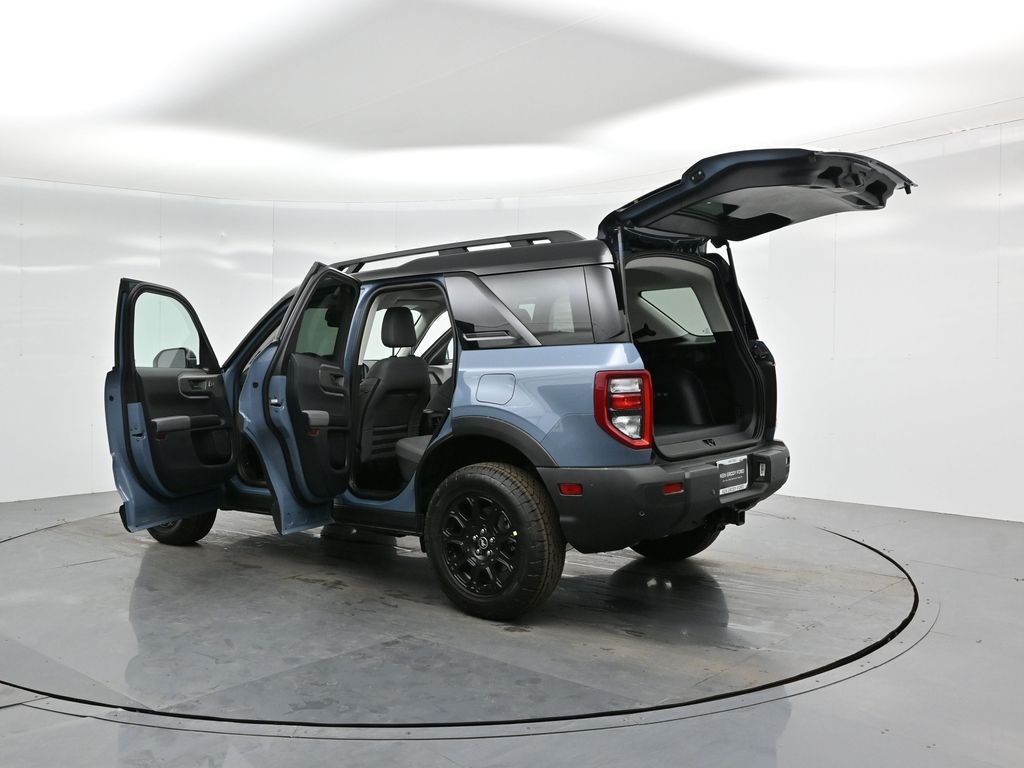 New 2025 Azure Gray Metallic Tri-Coat Ford Badlands image 38