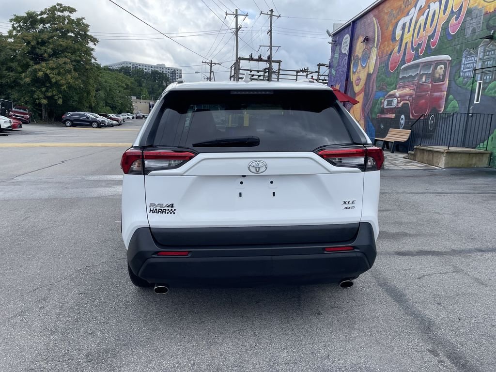 Used 2023 White Toyota XLE image 4