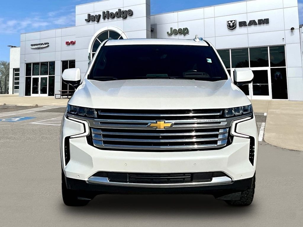 Used 2023 Beige Chevrolet High Country image 2