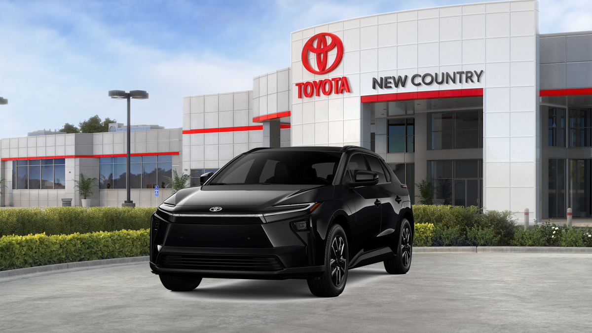 2026 Toyota bZ XLE - Photo 25