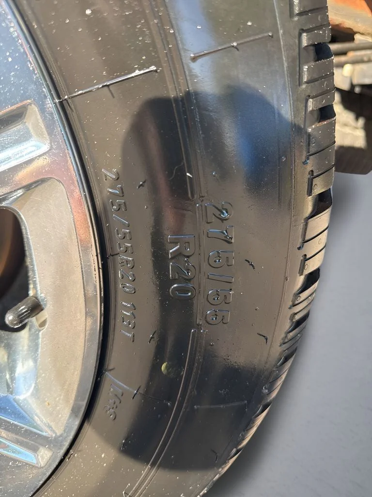 Used 2017 Blue GMC SLT image 33