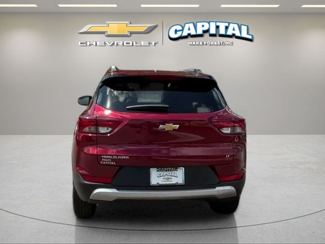 Used 2025 Red Chevrolet LT image 4