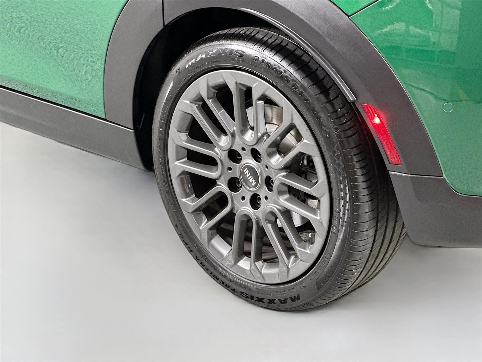 Used 2025 British Racing Green IV Metallic MINI Cooper S image 8