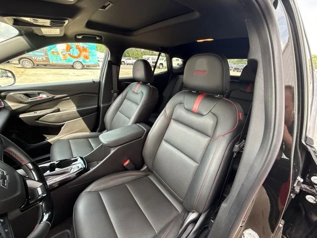 Used 2025 Black Chevrolet 2RS image 21