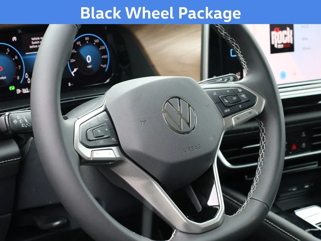 New 2026 Black Volkswagen 2.0T SE w/Technology image 4