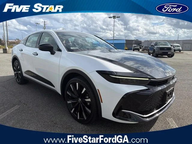 Used 2024 Black Toyota Platinum image 1