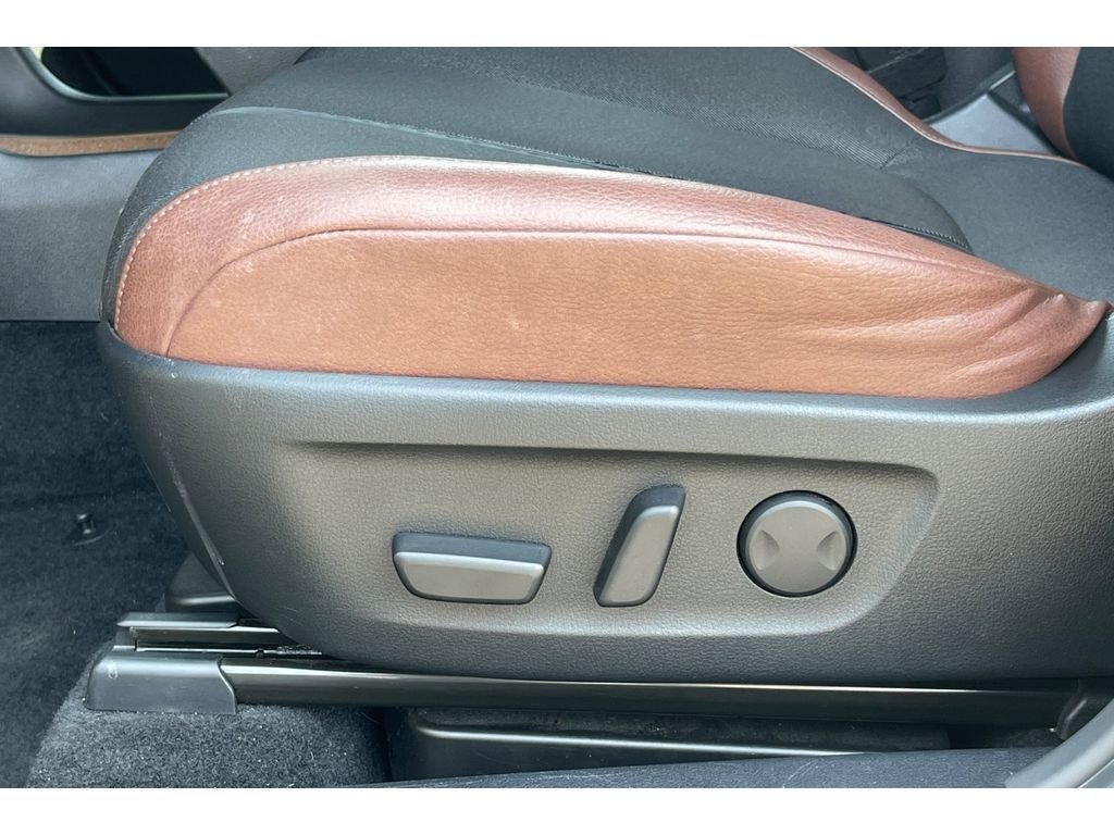 Certified Used 2022 Polymetal Gray Metallic Multi-Tone Mazda Premium Plus Package image 14