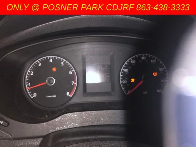Used 2011 Black Volkswagen 2.5L SE image 2