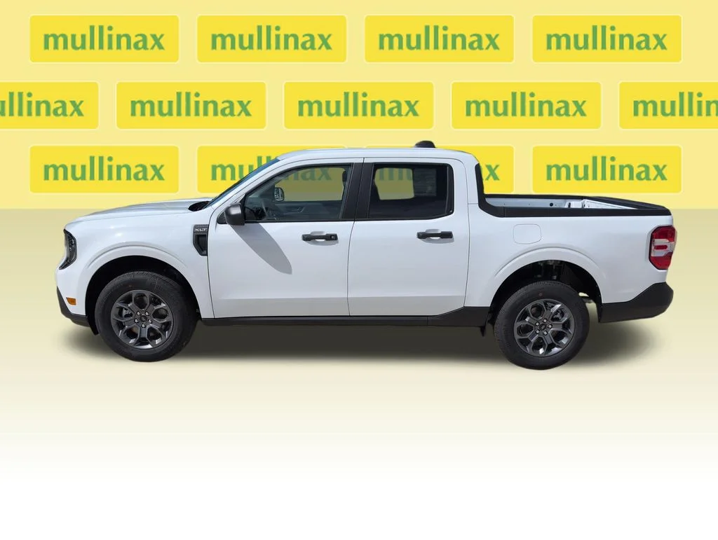 New 2026 White Ford XLT image 11