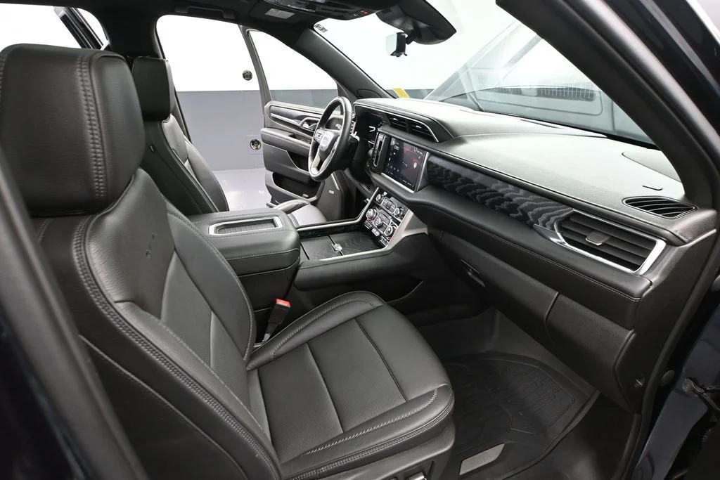 2023 GMC Yukon Denali - Photo 63