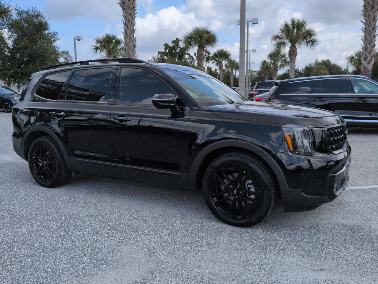 Certified Used 2023 Ebony Black Kia SX X-Line image 2