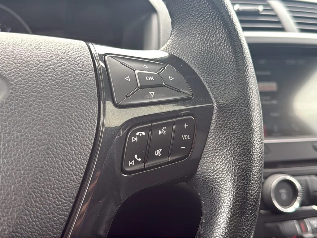 Used 2018 Black Ford XLT image 17