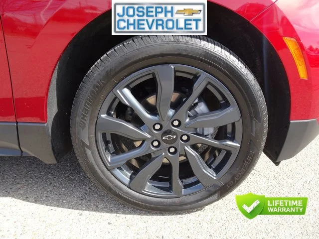 Used 2022 Cherry Red Tintcoat Chevrolet RS image 4