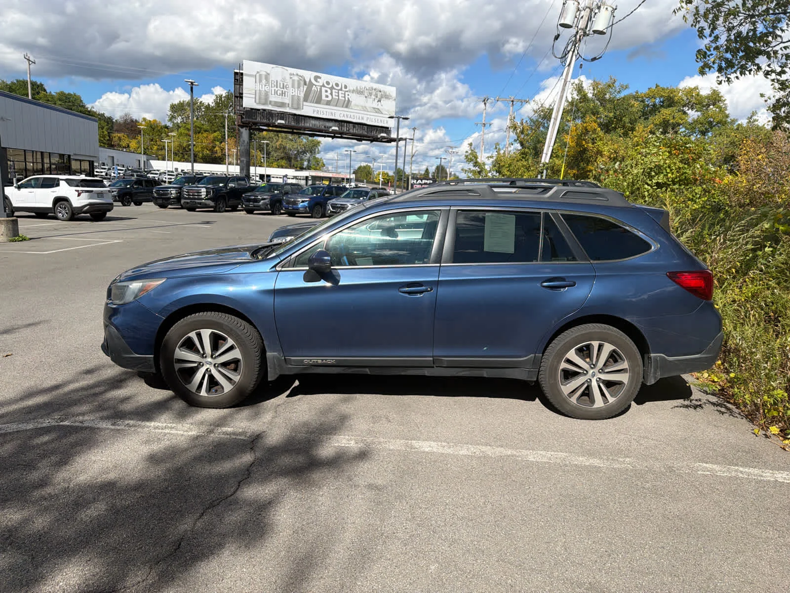 Used 2019 Abyss Blue Pearl Subaru Limited image 11