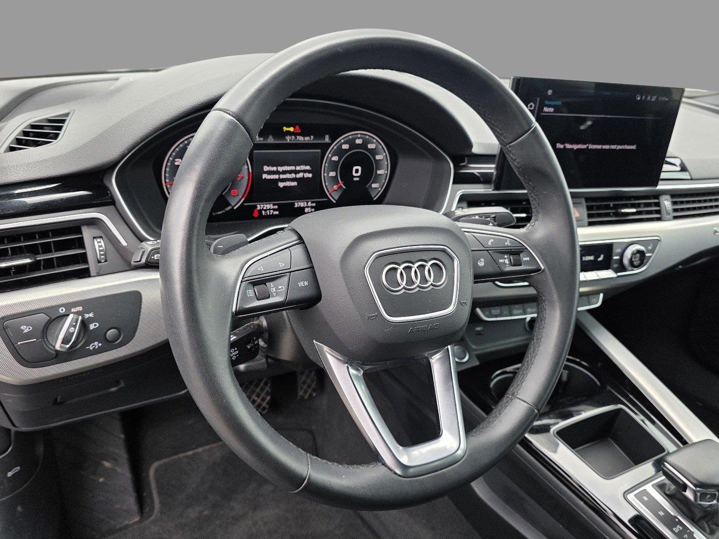 Used 2025  Audi S line Premium image 9