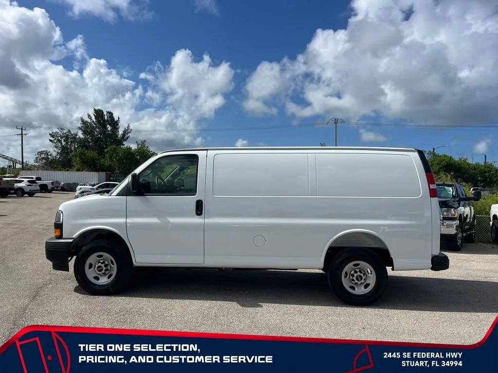 New 2026 Summit White GMC Work Van image 4
