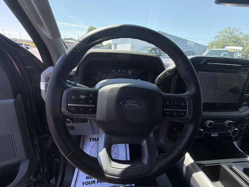 Used 2024 Black Ford XLT image 20