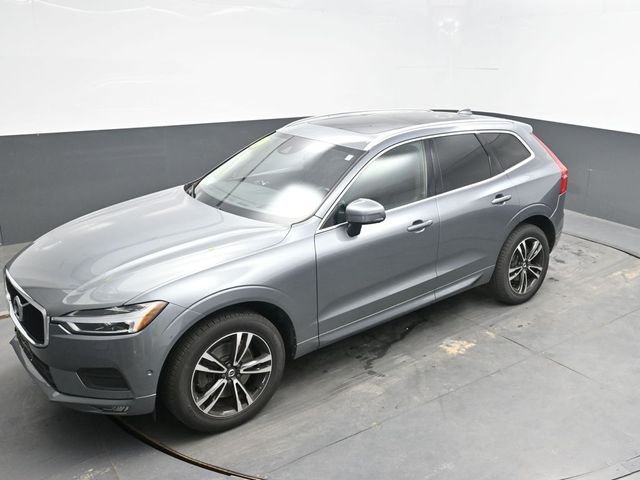 Used 2019 Gray Volvo T6 Momentum image 33
