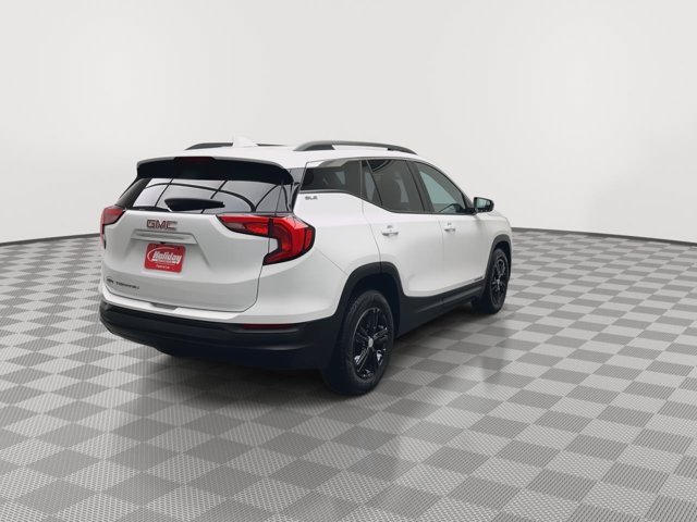 Used 2018 Summit White GMC SLE image 37