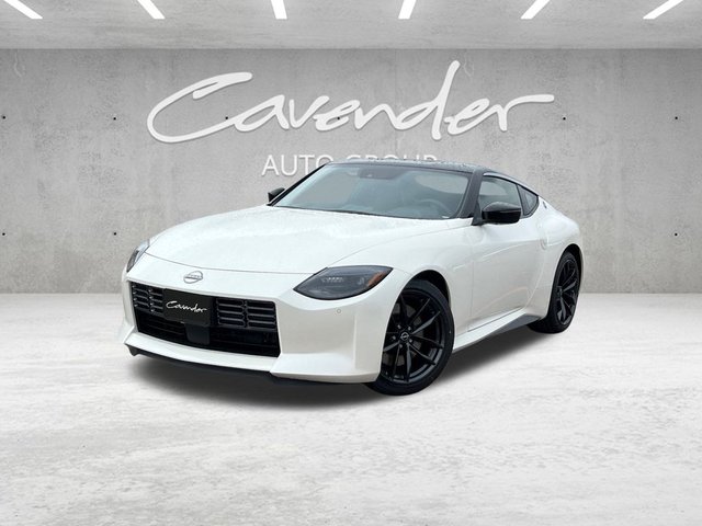 11 New Nissan Z Coupe | Cavender Nissan of San Marcos