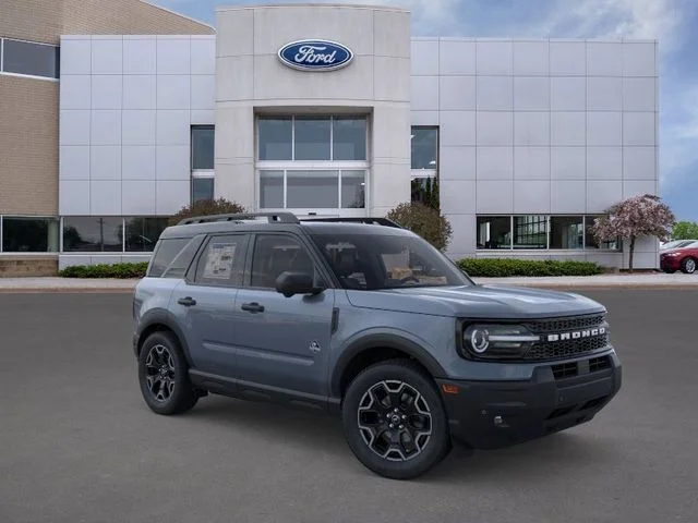 New 2026 Azure Gray Metallic Ford Outer Banks image 7