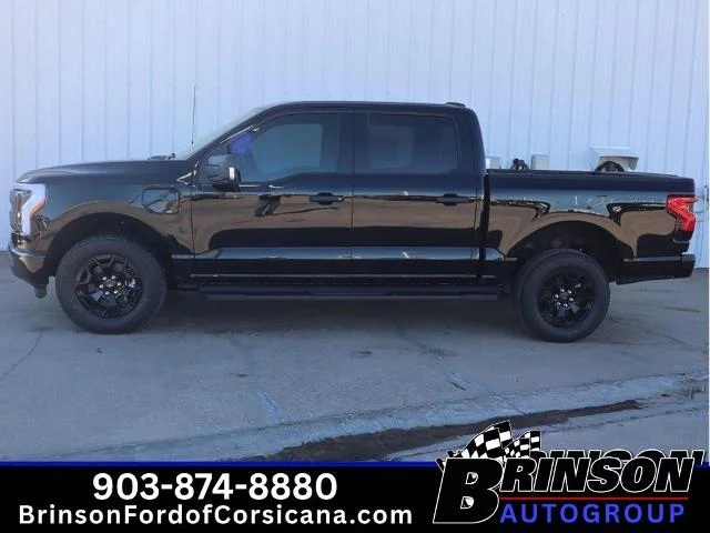 New 2025 Agate Black Metallic Ford XLT image 22