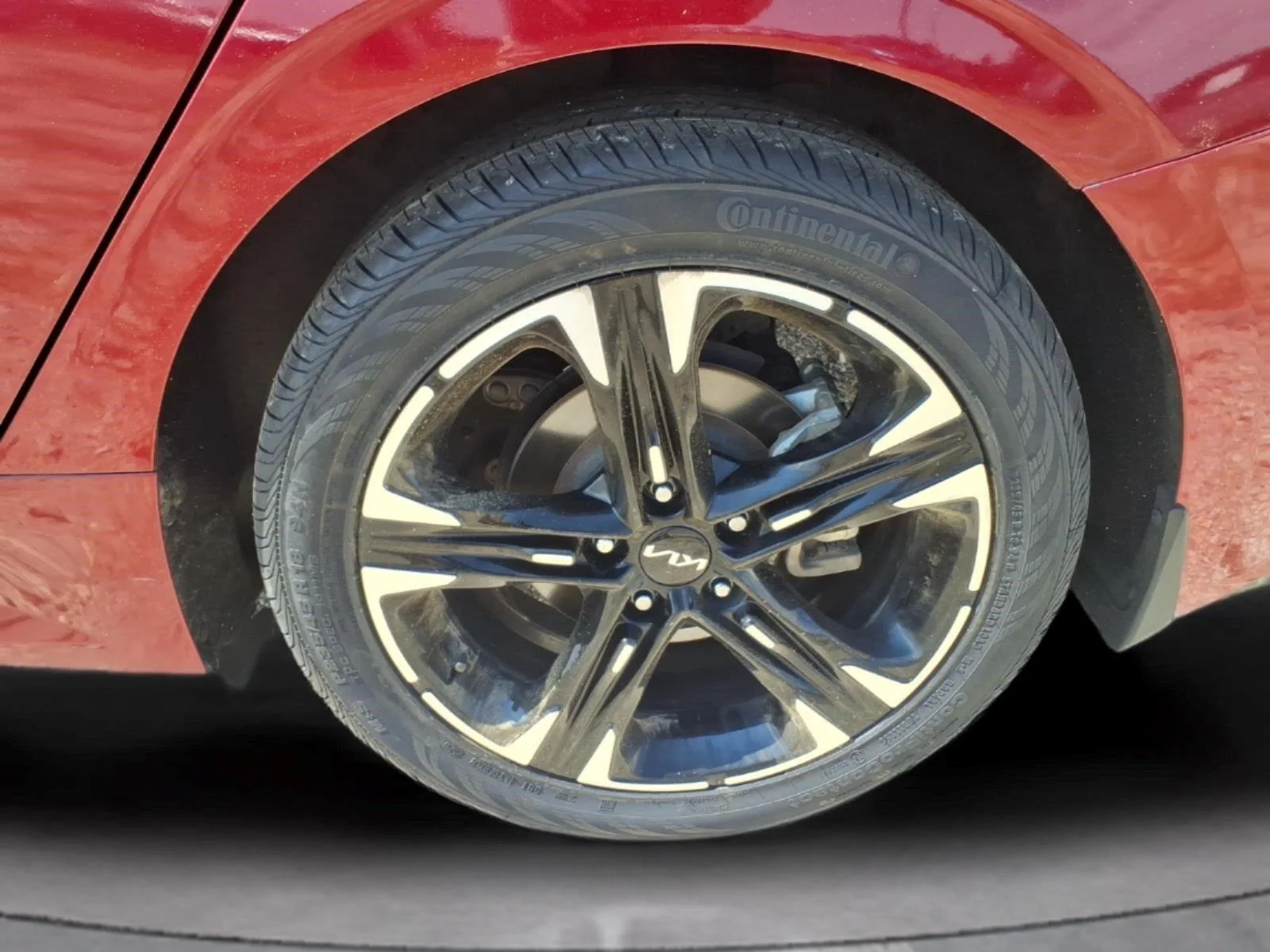 Used 2022 Passion Red Tintcoat Kia GT-Line image 10