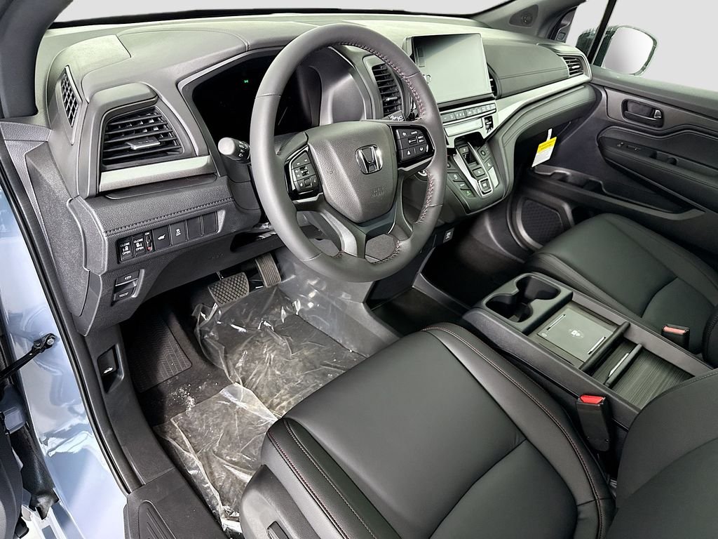 New 2026 Sonic Gray Pearl Honda Sport-L image 9