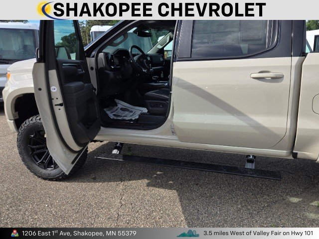 New 2026 White Sands Chevrolet RST (Black Widow Edition)  image 11