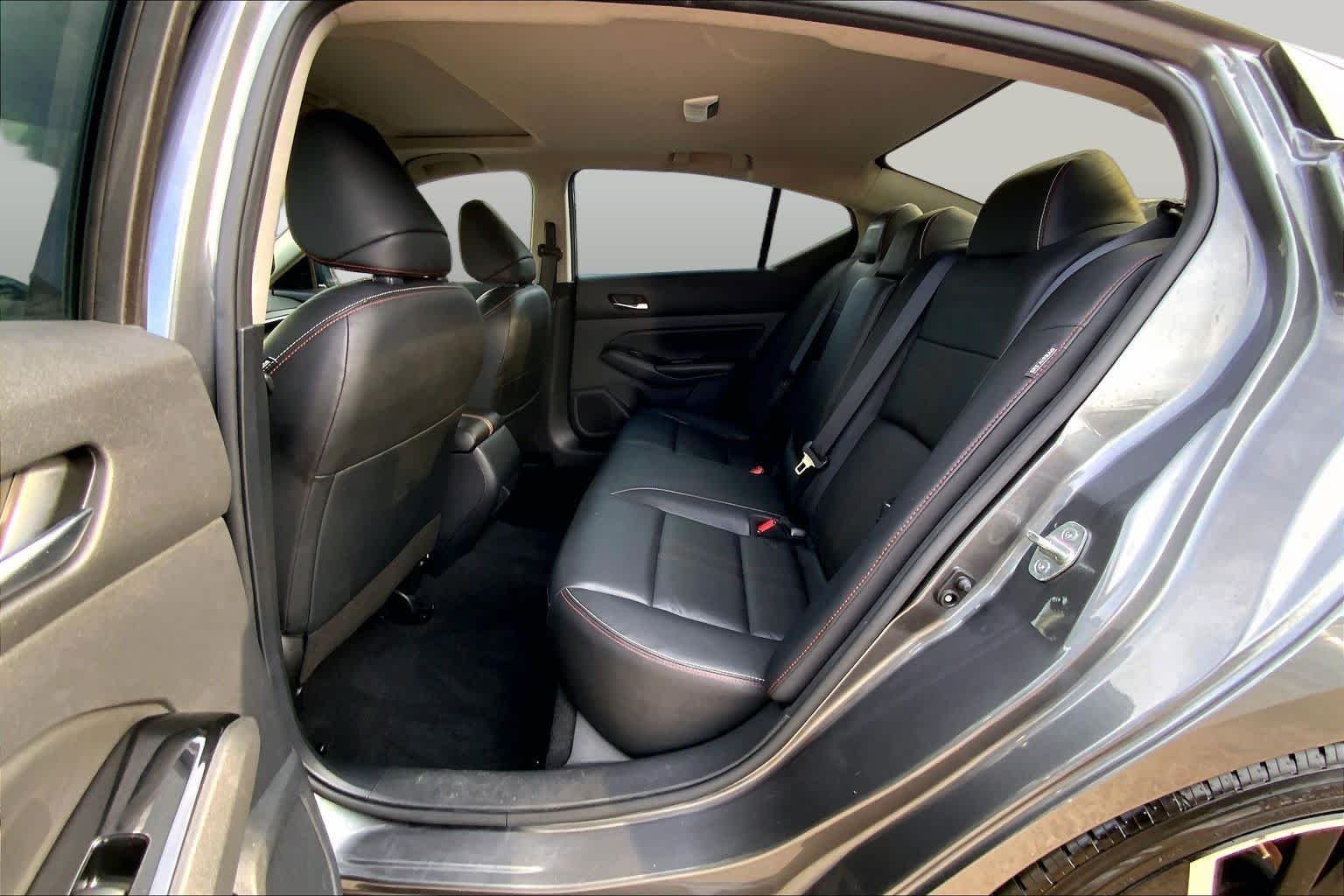 Used 2023 Gun Metallic Nissan 2.5 SR image 21