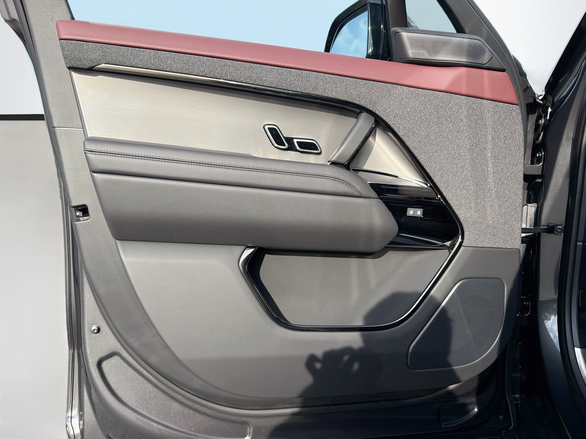 New 2026 Gray Land Rover Dynamic SE image 23