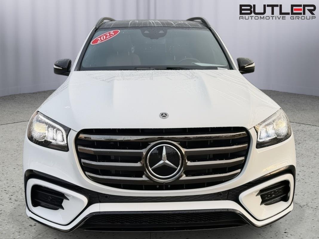 Used 2025 Polar White Mercedes-Benz GLS 450 image 9