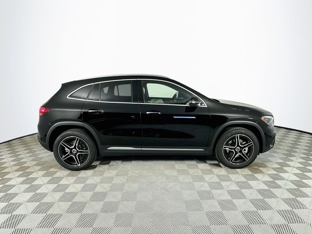 New 2026 Night Black Mercedes-Benz GLA 250 image 8