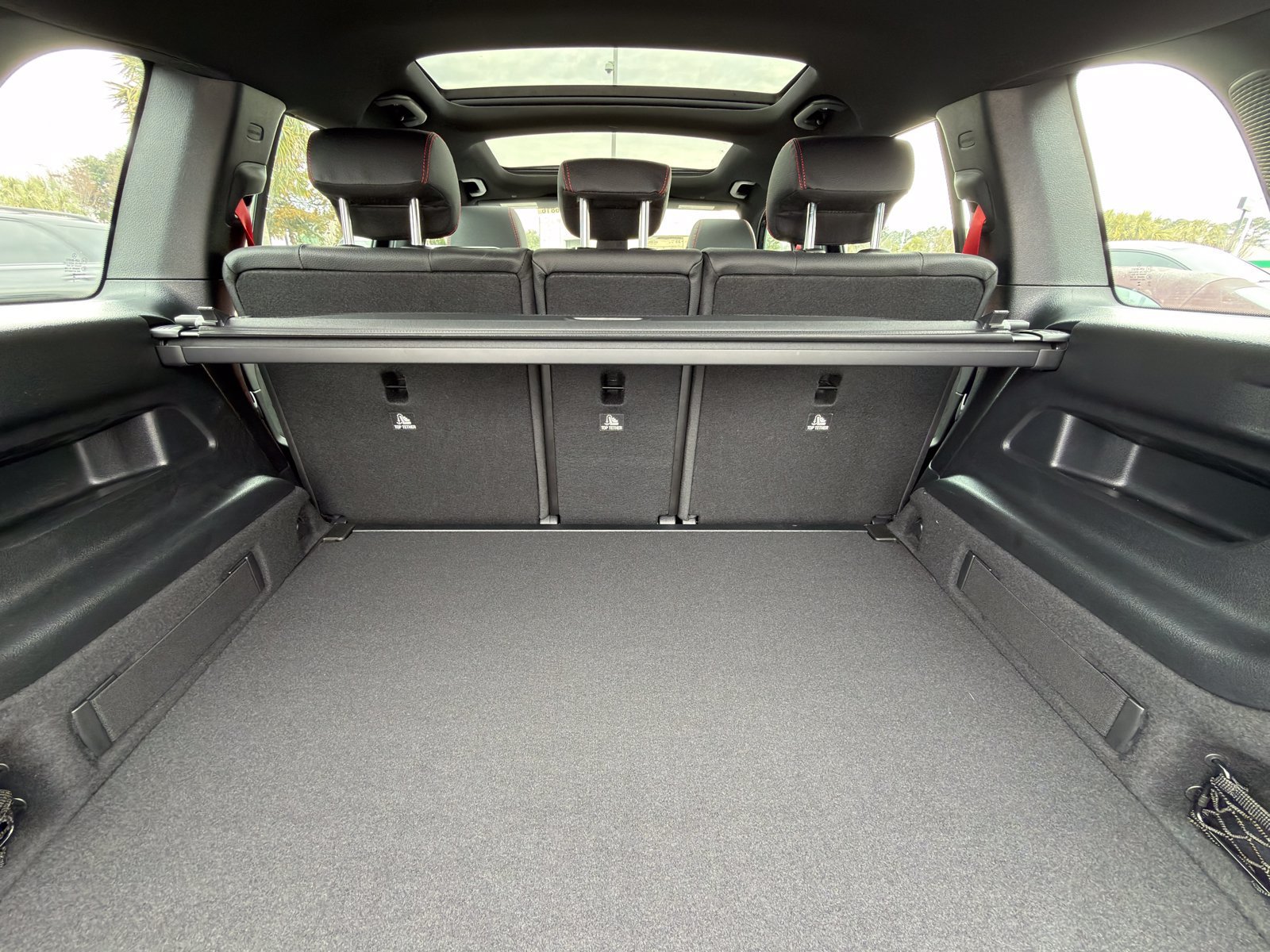 New 2026 Cosmos Black Metallic Mercedes-Benz GLB 35 AMG® image 44