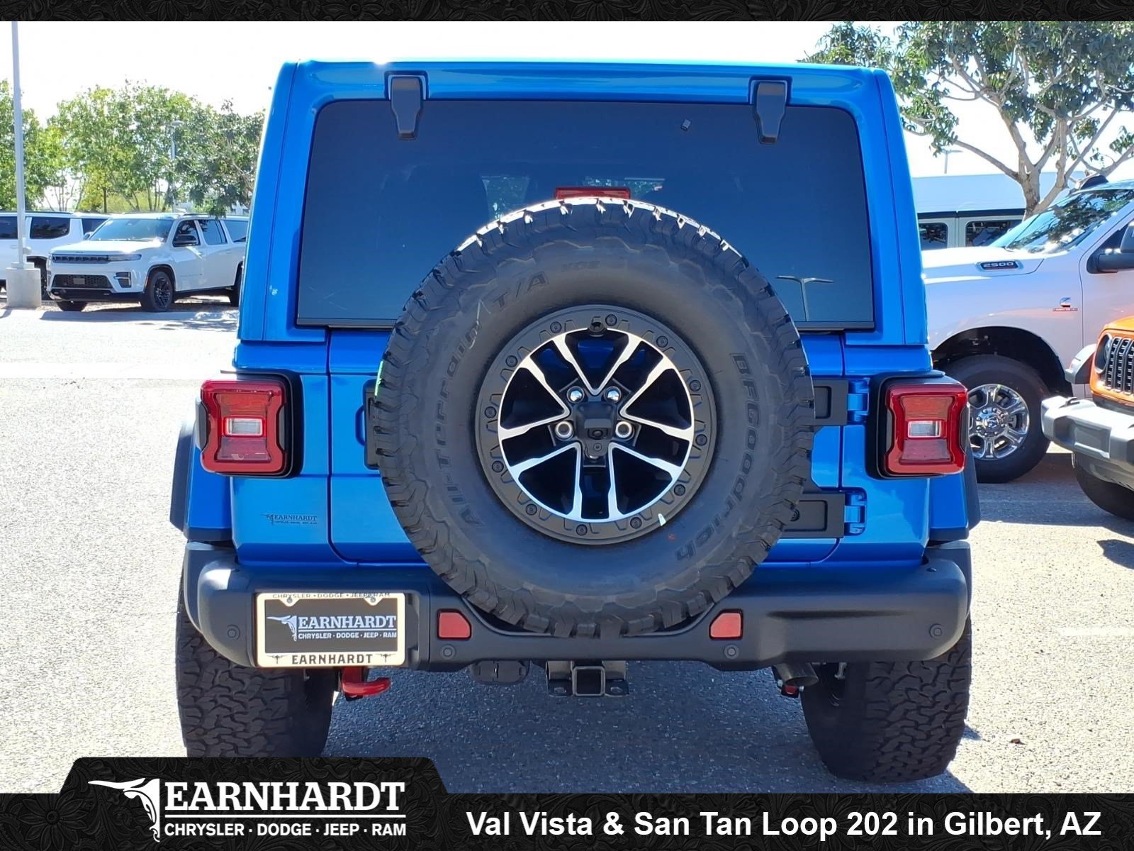 New 2027 Hydro Blue Pearl-Coat Paint Jeep Rubicon X image 4