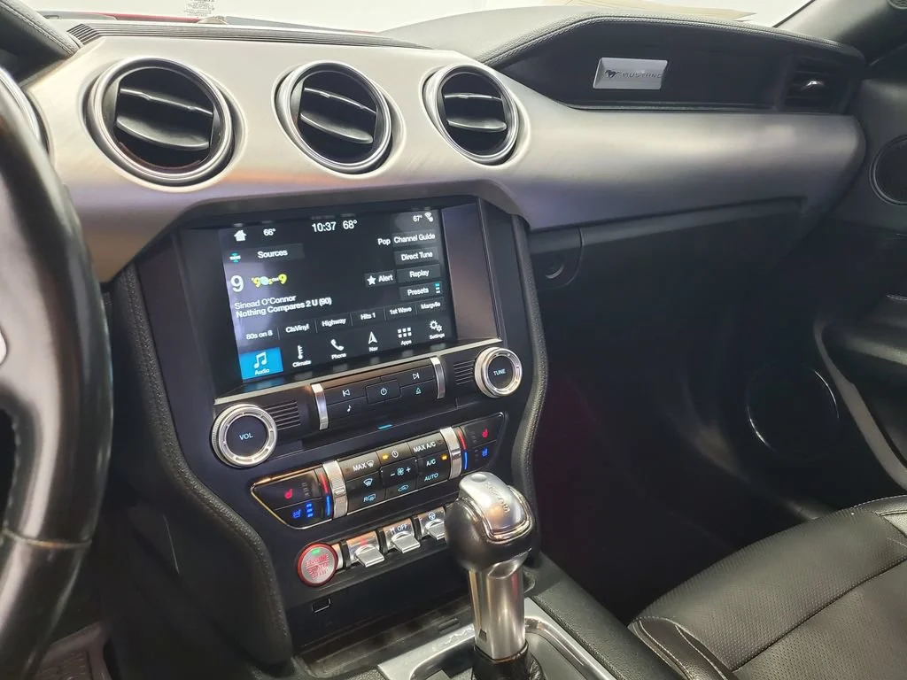 2018 Ford Mustang EcoBoost Premium - Photo 17
