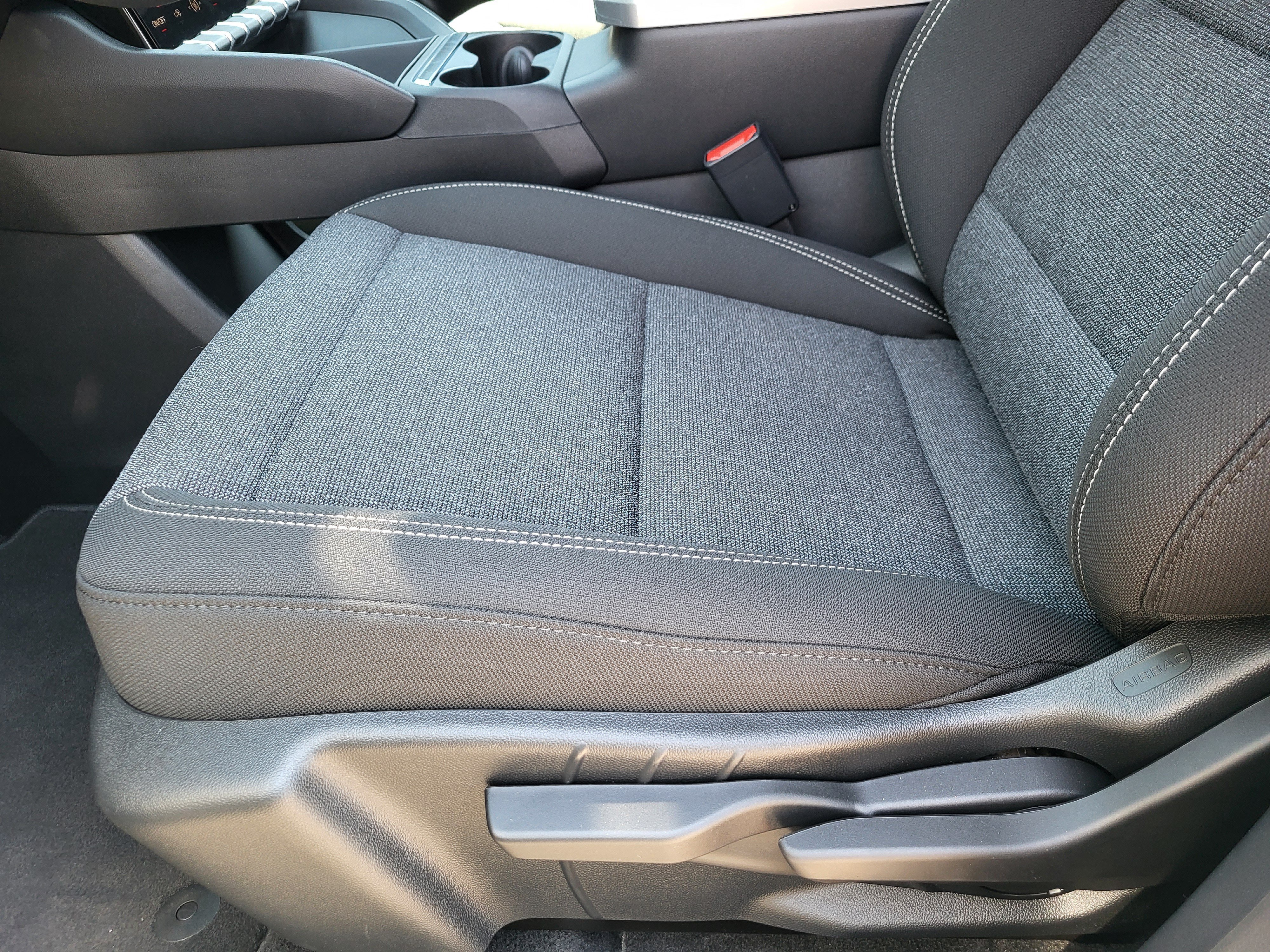 New 2027 Sterling Metallic GMC Elevation image 20