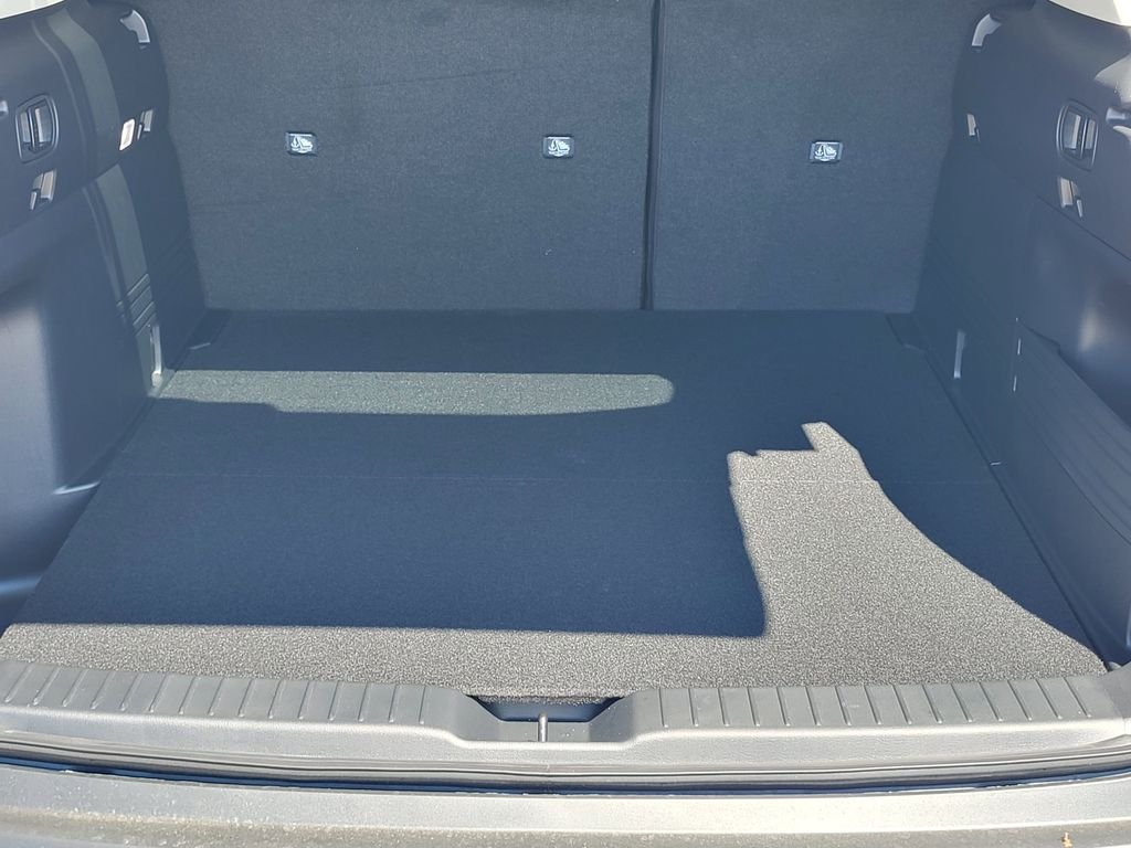 Used 2025 Polymetal Gray Metallic Mazda Preferred Package image 22