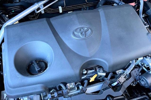 Certified Used 2024 MAGNETIC GRAY MET. Toyota  image 31