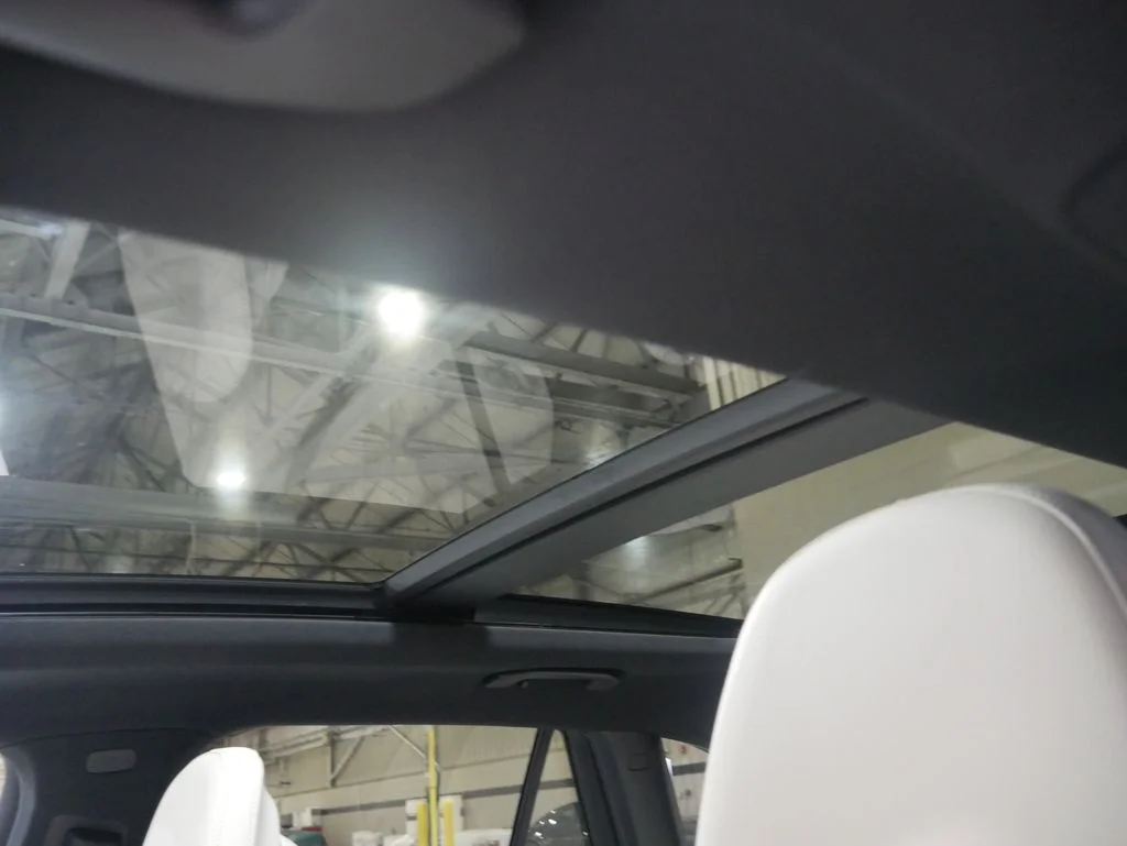New 2026 Polar White Mercedes-Benz GLC 300 image 48