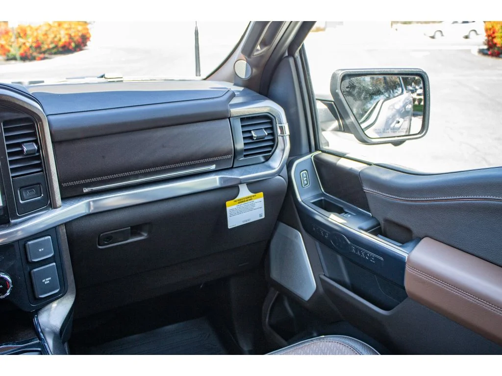 New 2026 Star White Metallic Tri-Coat Ford King Ranch image 65