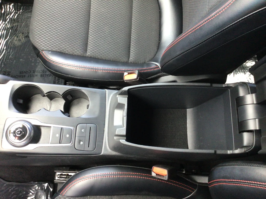 Used 2025 Carbonized Gray Metallic Ford ST-Line image 16