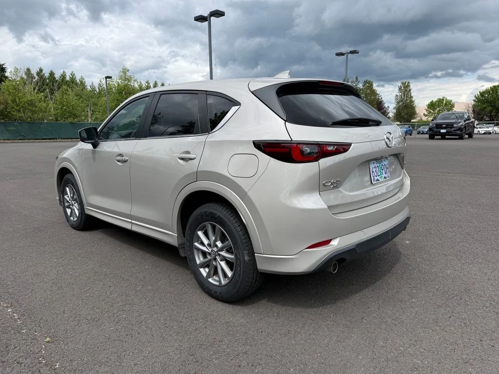 Used 2024 Platinum Quartz Metallic Mazda 2.5 S Preferred Package One-Owner image 5