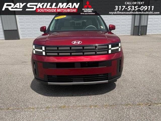 Used 2025 Red Hyundai SEL image 2