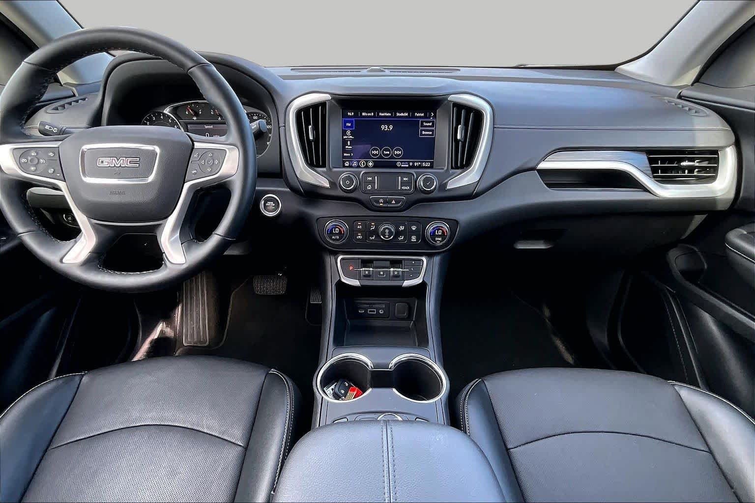 Used 2023 STERLING METALLIC GMC SLT image 16
