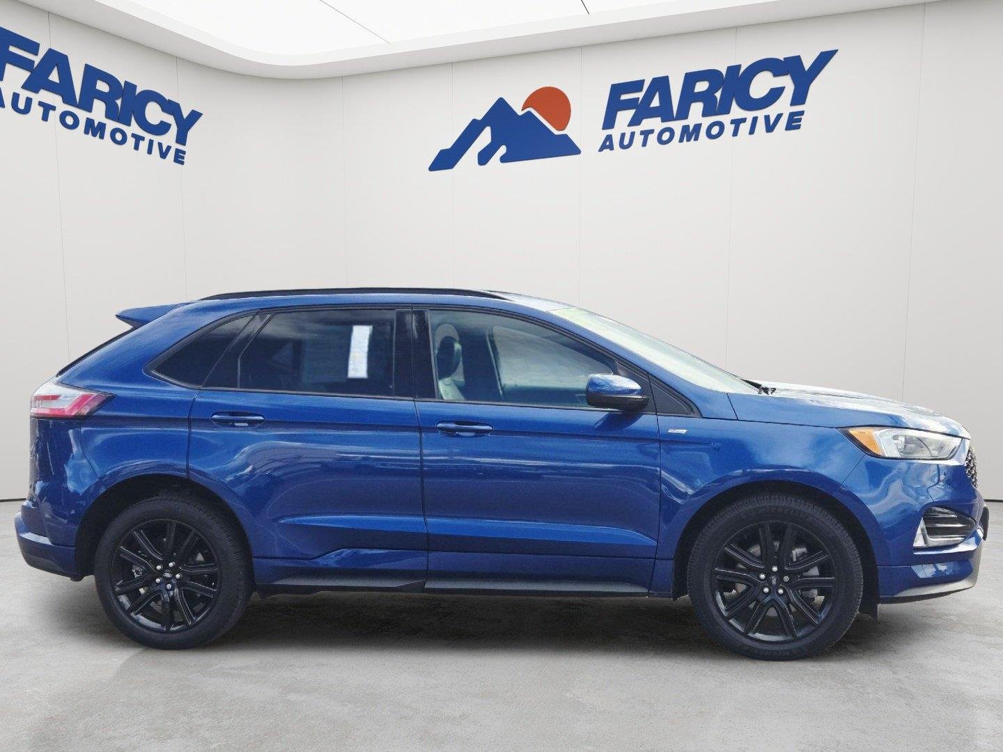 Used 2024 Atlas Blue Ford ST-Line image 8
