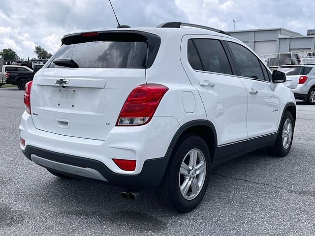 Used 2020 SUMMIT WHITE Chevrolet LT image 5