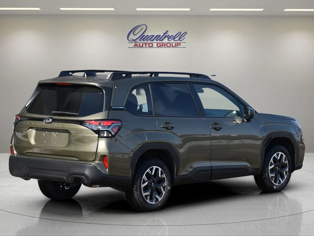 Used 2026 Autumn Green Metallic Subaru Premium image 4