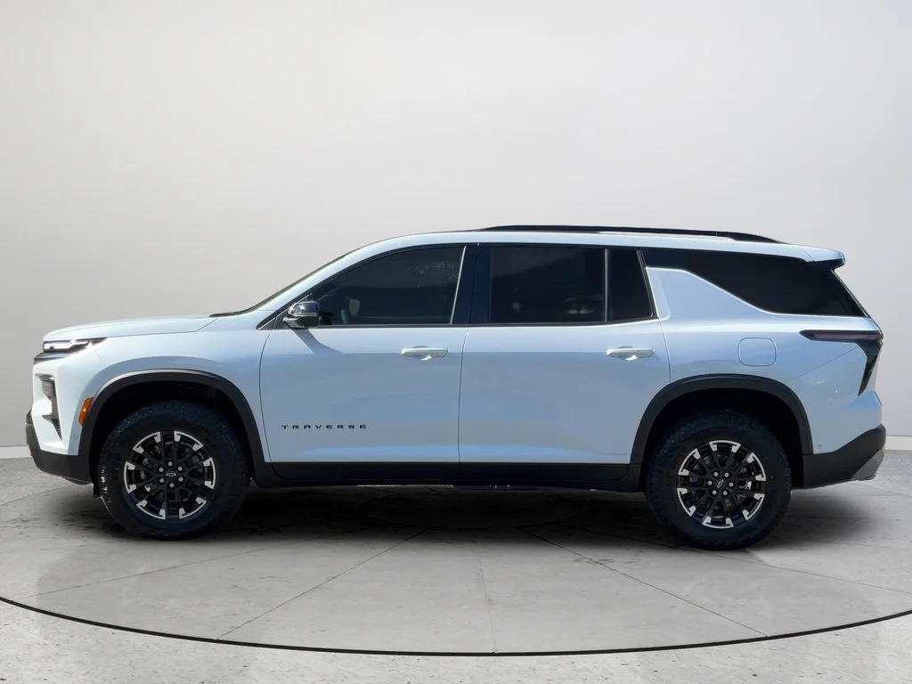 New 2026 Polar White Tricoat Chevrolet Z71 image 8
